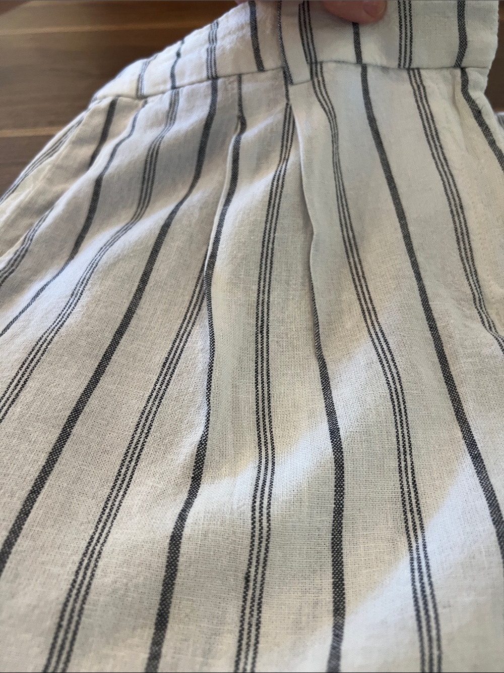 Old Navy White Linen High-Waist Shorts with Black Stripes - Picture 3 of 5